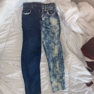 American Eagle mom jeans
